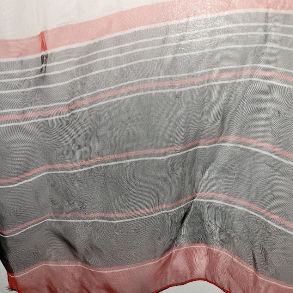 Delicate Scarf - Picture 3 of 5